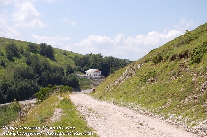 Traversata da Frontignano a Monte Prata per il Passo Cattivo