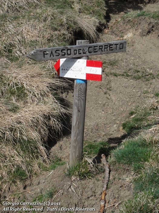 Dal Passo della Scalucchia alle Fonti di Capiola