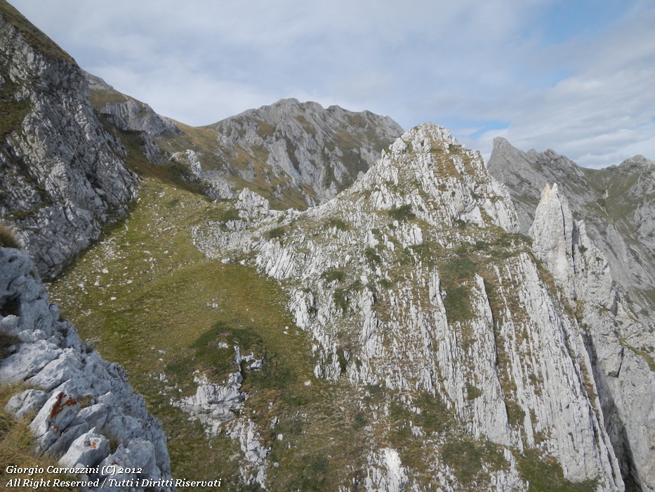 Dente del Lupo (2297 m)