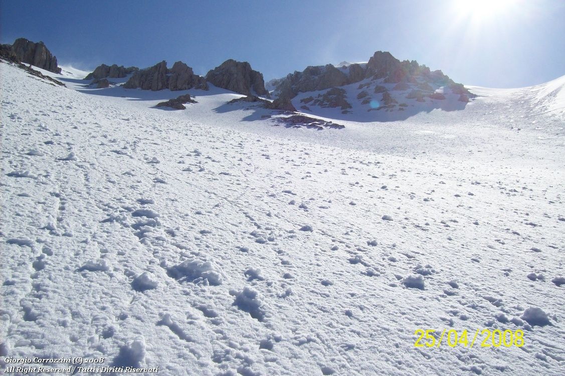 Monte Amaro (2793 m) per la Rava della Giumenta Bianca