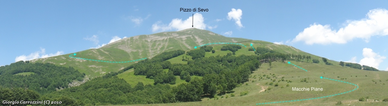 Escursione a Macera della Morte (2073 m) da Macchie Piane