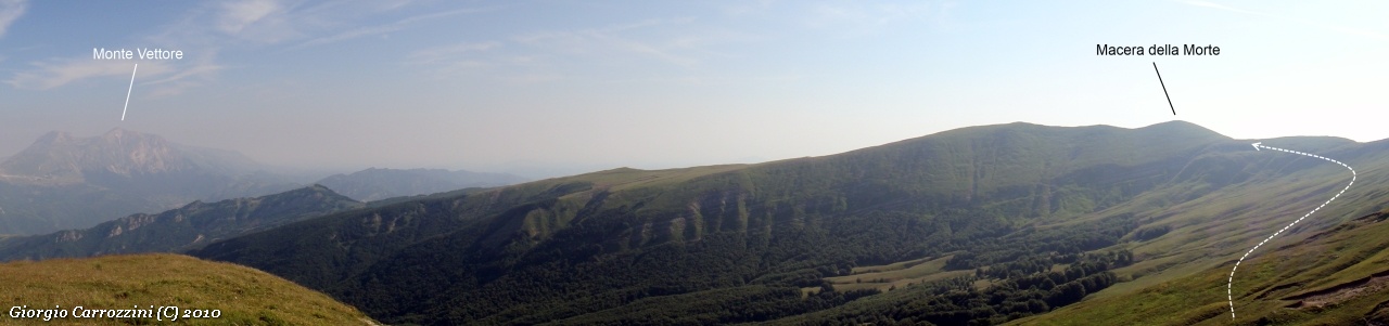 Escursione a Macera della Morte (2073 m) da Macchie Piane