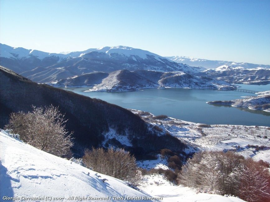 Monte di Mezzo di Campotosto (2155 m) e La Montagnola (2013 m)
