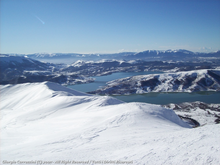 Monte di Mezzo di Campotosto (2155 m) e La Montagnola (2013 m)